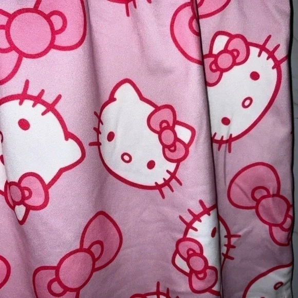 Hello Kitty pajama pants- large - Picture 4 of 7
